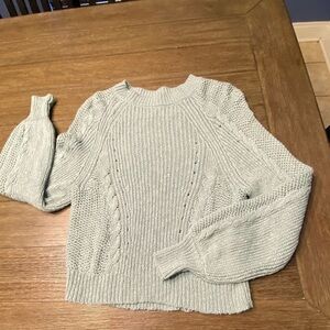 American Eagle Women's Cable
Knit Sweater Crop top XS